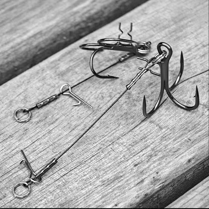 LUREGO 2pcs Strike Point Stinger Rig for Pike Fishing, Wide Bend T Belly Assist Hooks #4 #2 #1 #1/0, Soft Rubber Softbait Lure Fishing Accessorie