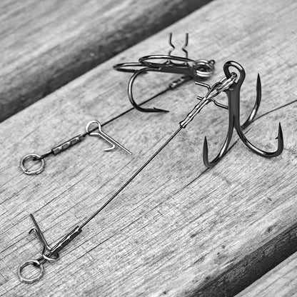 LUREGO 2pcs Strike Point Stinger Rig for Pike Fishing, Wide Bend T Belly Assist Hooks #4 #2 #1 #1/0, Soft Rubber Softbait Lure Fishing Accessorie